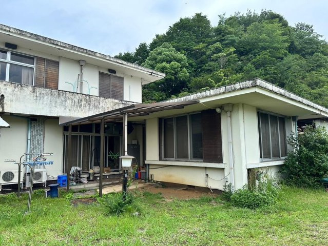 徳島市加茂名町西名東山の中古一戸建