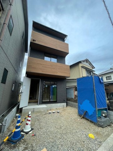 高知市薊野西町２丁目の新築一戸建