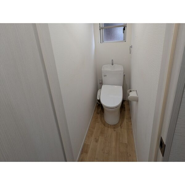 大阪市住吉区清水丘１丁目の事務所のトイレ