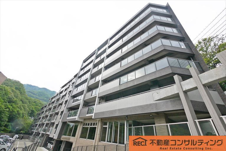 ネバーランド六甲の外観