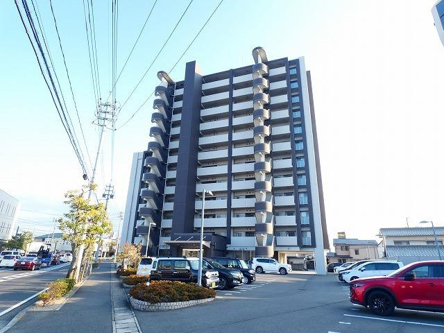 岡山市南区西市の中古マンション