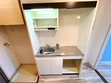 草津市草津町の店舗事務所のキッチン
