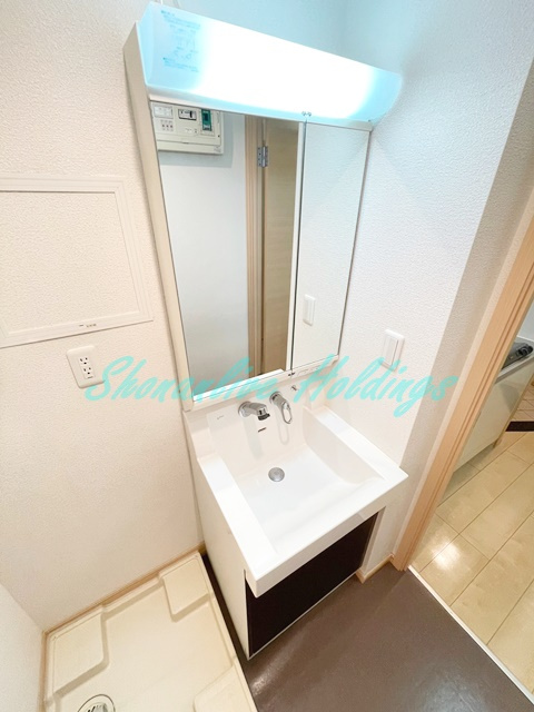 イル　デュ　ボヌールの洗面所|独立洗面台♪