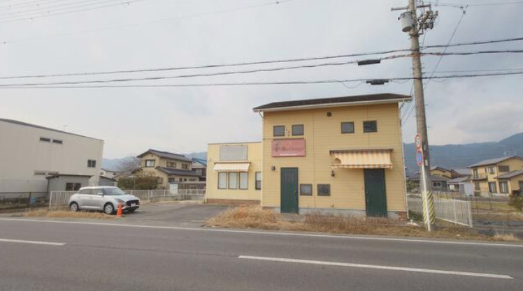 大津市下阪本１丁目の住宅付店舗戸建の外観