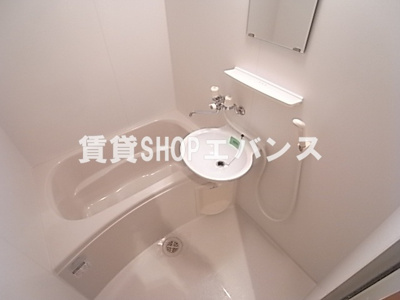 【浴室】 | ロングインA