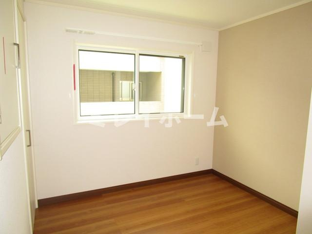 リベルテ池田山の寝室