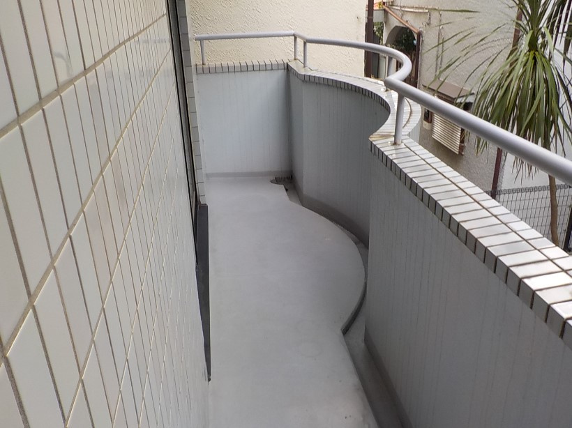 ロンベルク１８のバルコニー