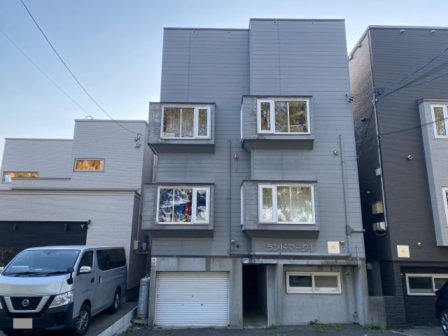 江別市文京台の一棟アパート