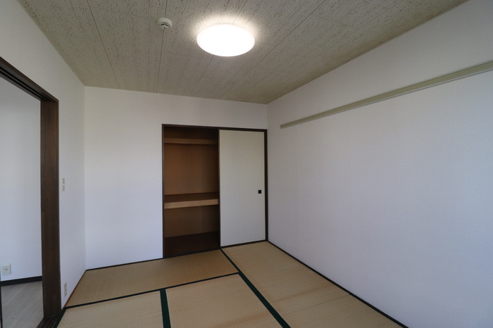 コーポウィステリアの和室