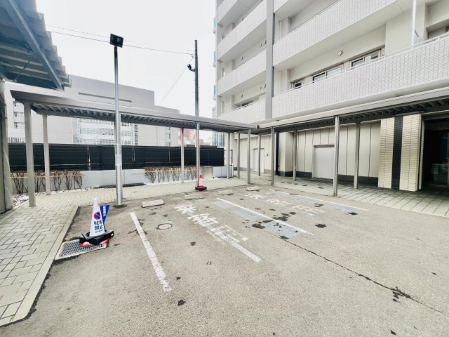 来客用駐車場