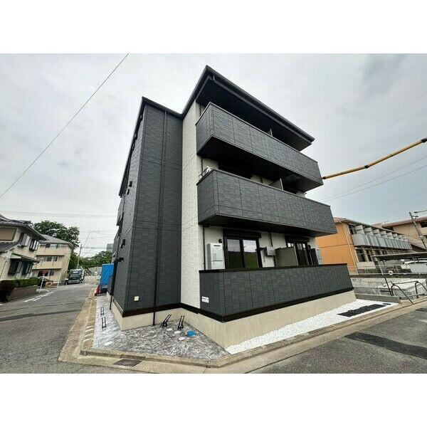 エルミタージュ久後崎の外観