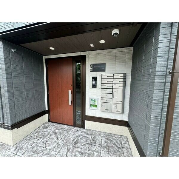 エルミタージュ久後崎のエントランス