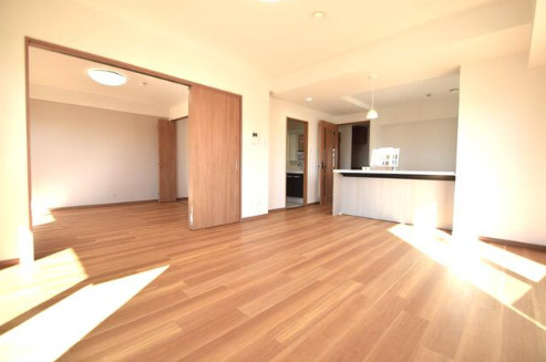 メゾン浜松高台　中央区和合北一丁目の居間・リビング