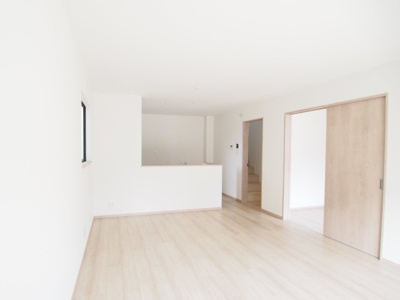 【居間・リビング】 | ハートフルタウン　丸子２７番　B号棟 | ※同施工物件写真