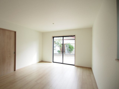 【居間・リビング】 | ハートフルタウン　丸子２７番　B号棟 | ※同施工物件写真