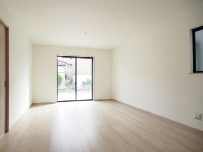 【居間・リビング】 | ハートフルタウン　丸子２７番　B号棟 | ※同施工物件写真