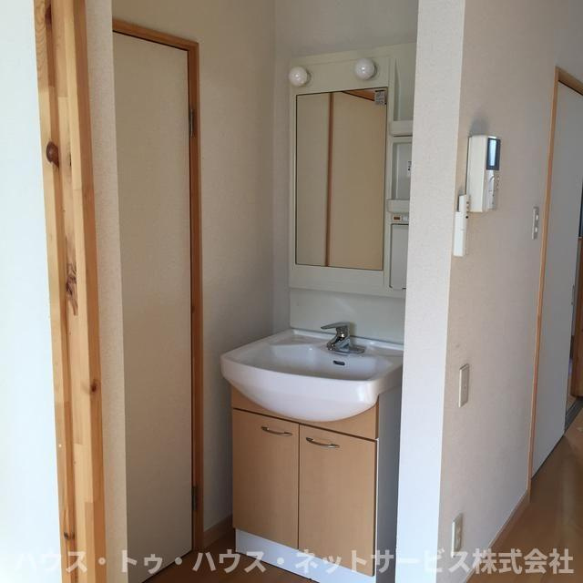 松戸山下貸家Ｂの洗面所