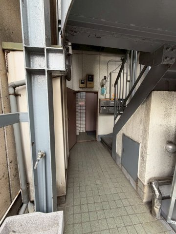 池田ビルのエントランス|池田ビル