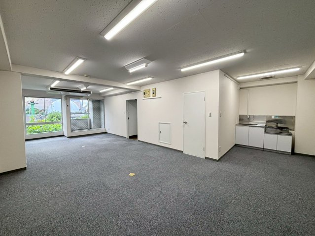 池田ビルの居間・リビング|池田ビル