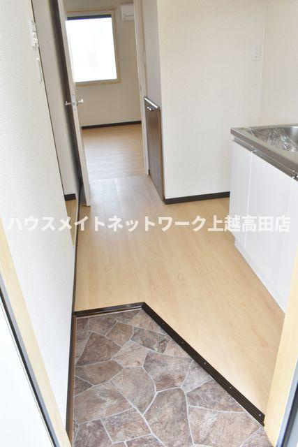 フォレストヒルズＡ棟の玄関|玄関