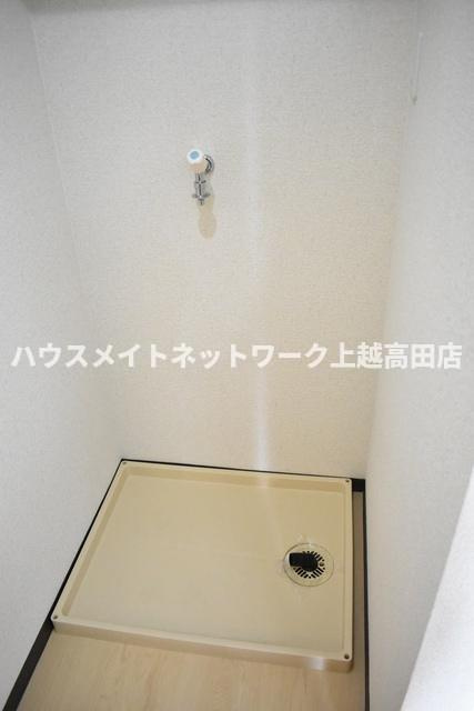 フォレストヒルズＡ棟のその他|洗濯機置場