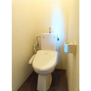 ファミール如意申のトイレ