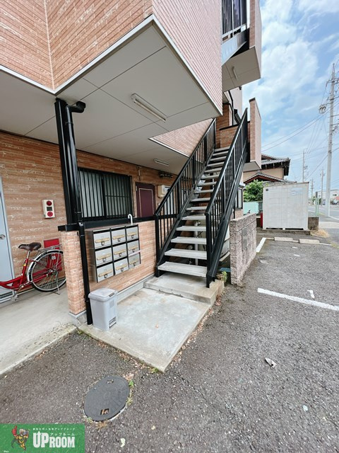 ファミール如意申のエントランス