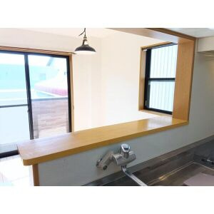 ファミール如意申のキッチン