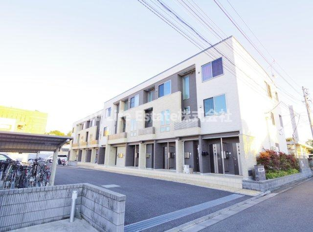 ＢＬＥＳＳ小平　Ａのエントランス