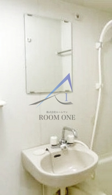 スカイコート神田須田町の洗面所|洗面台です。