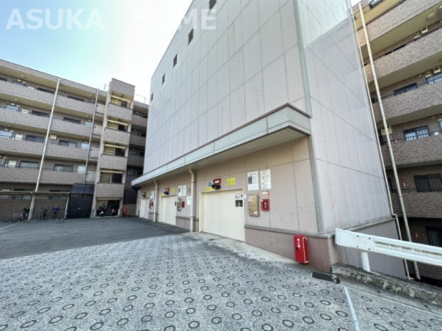 日神パレステージ横濱のその他|横浜市立一本松小学校まで徒歩約6分の近距離は親御様も安心ですね。