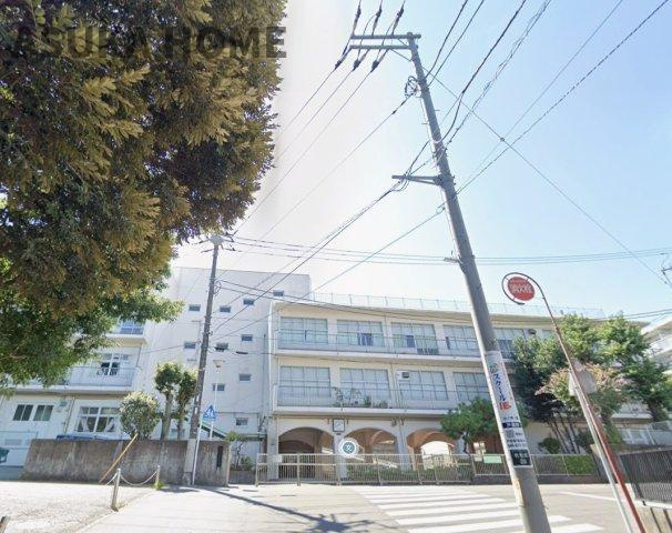 日神パレステージ横濱のその他|徒歩5分宅配ピザピザーラがあります。お子様や家族のイベント時に活躍しそうですね。