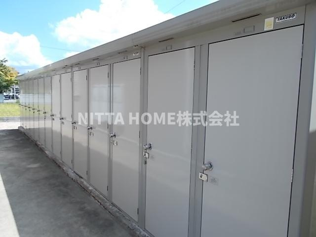 エスポワールＡのその他共用部分|外部トランクも嬉しいPOINT！