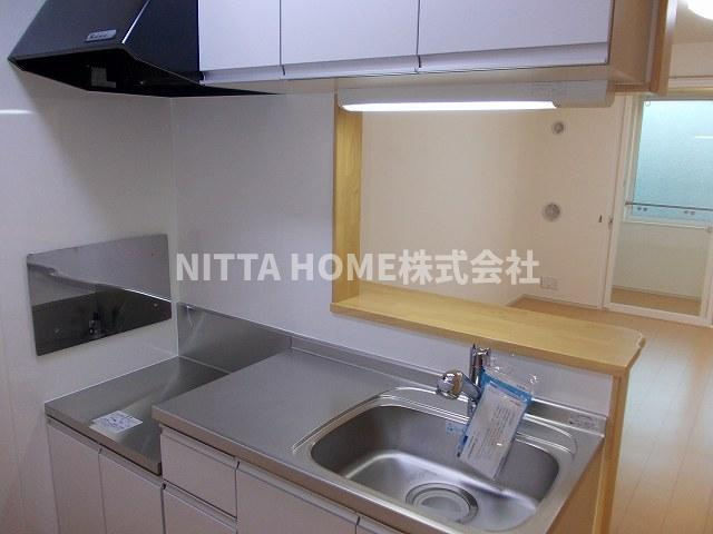 エスポワールＡのキッチン|使いやすいのカウンターキッチンです!(^^)!