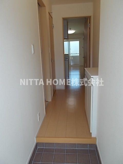 エスポワールＡの玄関|玄関スペースです★