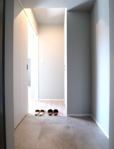 ラ・ブークルの玄関