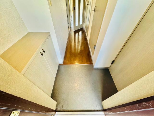 フレグランス大日の玄関