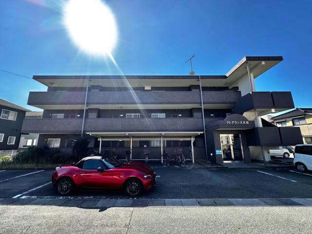 フレグランス大日の外観