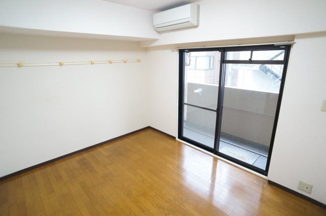 メゾンケイティーエスの居間・リビング