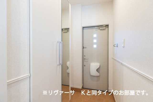 レスポールの玄関