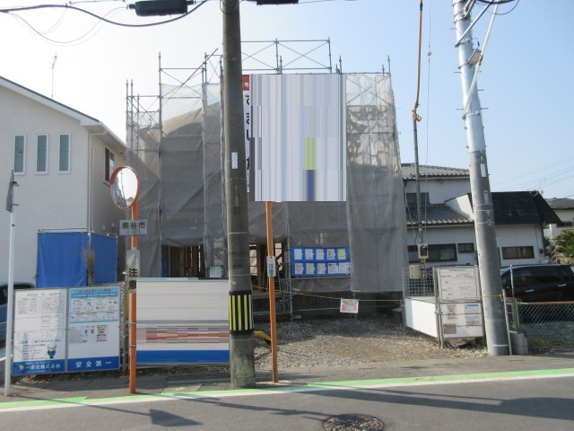 【仲介手数料無料】新築戸建　熊谷市末広4-2-3（全1棟）の前面道路含む現地写真