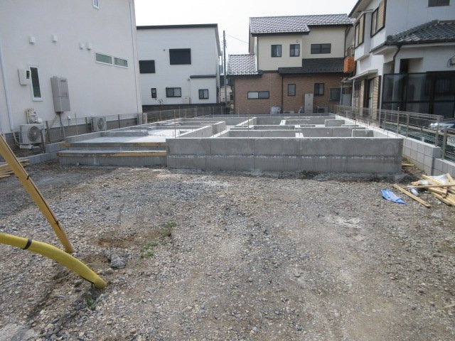 【仲介手数料無料】新築戸建　熊谷市末広4-2-3（全1棟）の前面道路含む現地写真