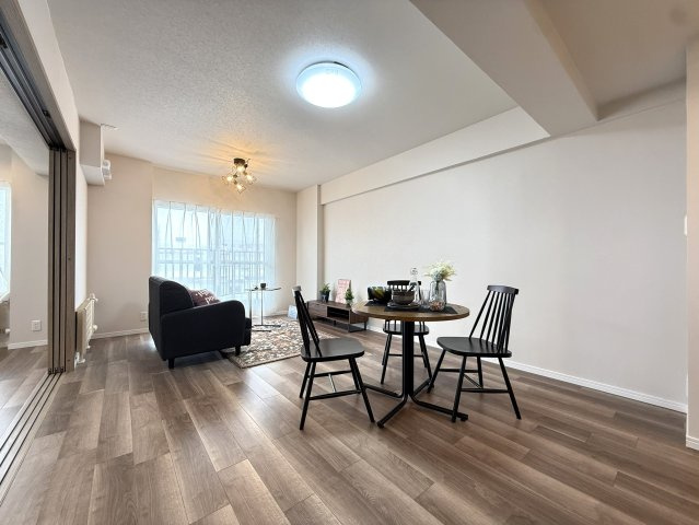 コープ野村澄川第弐の居間・リビング