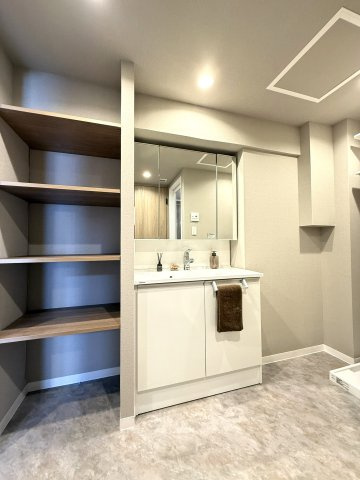 コープ野村澄川第弐の独立洗面台