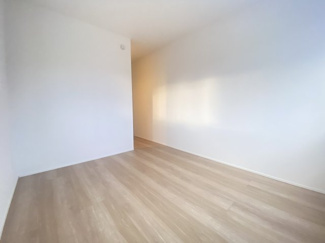 【洋室】 | 恩納村安富祖（全2棟）ラスト1号棟新築平屋 | 1号棟　洋室6.5帖＋WIC付き♪（WIC×2部屋）