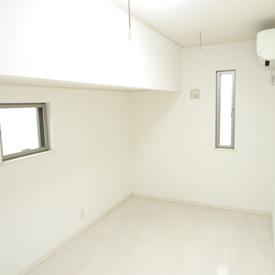 【洋室】 | ヴィラビヨルク