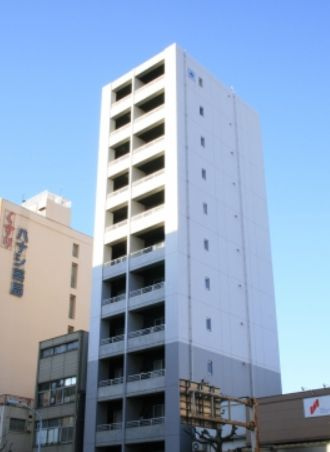 Ｒａｆｆｉｎｅ 雷門の外観