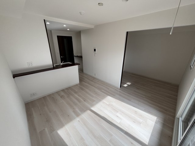 ＬＩＢＴＨ桑園の居間・リビング