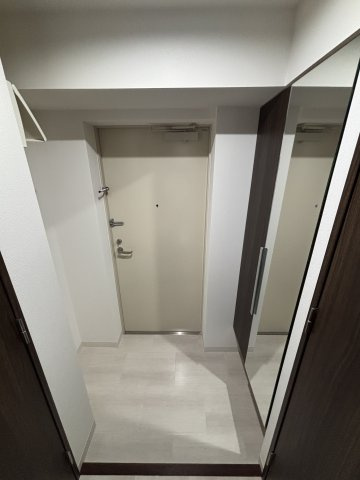 ＬＩＢＴＨ桑園の玄関