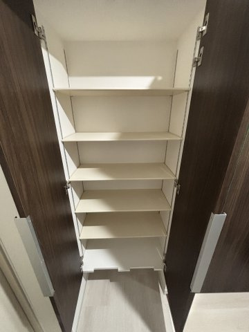 ＬＩＢＴＨ桑園の収納